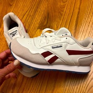 Brand new Reebok sneakers for kids size 3